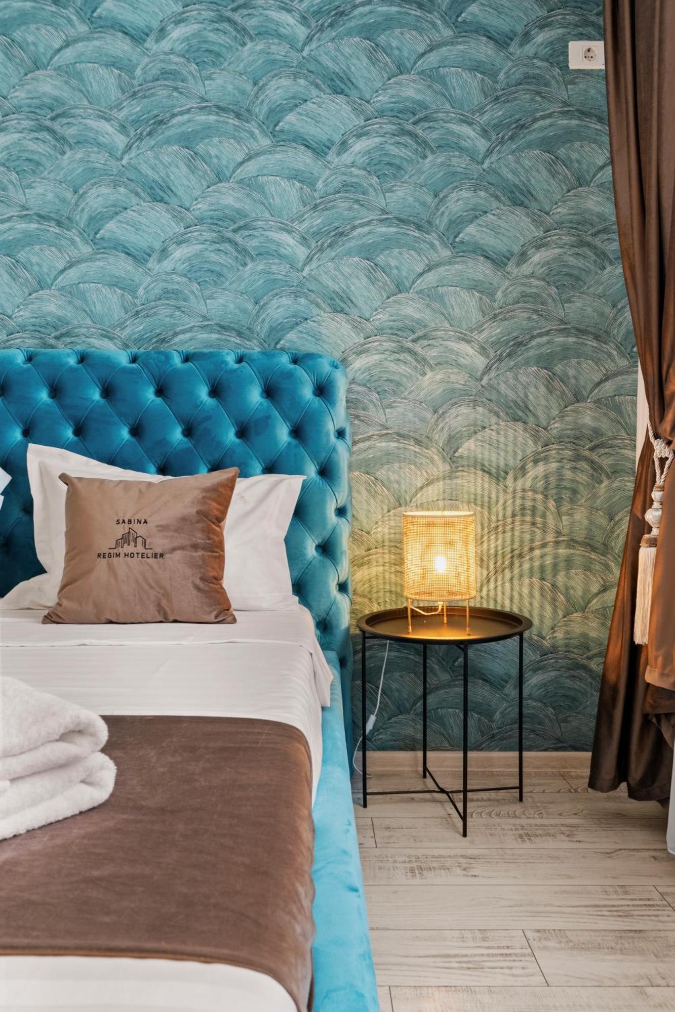 Comfort Azure Bukares Bagian luar foto