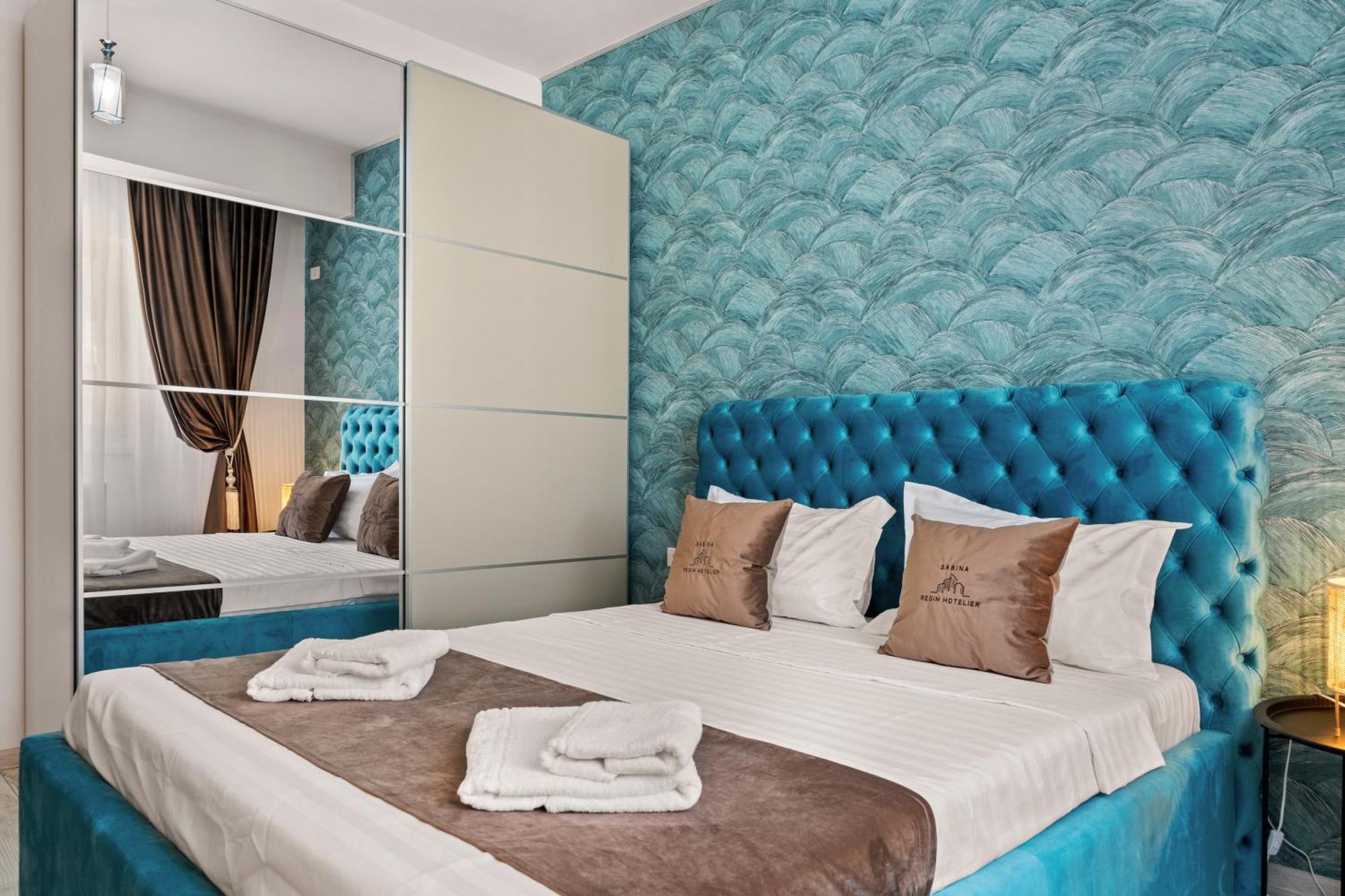 Comfort Azure Bukares Bagian luar foto