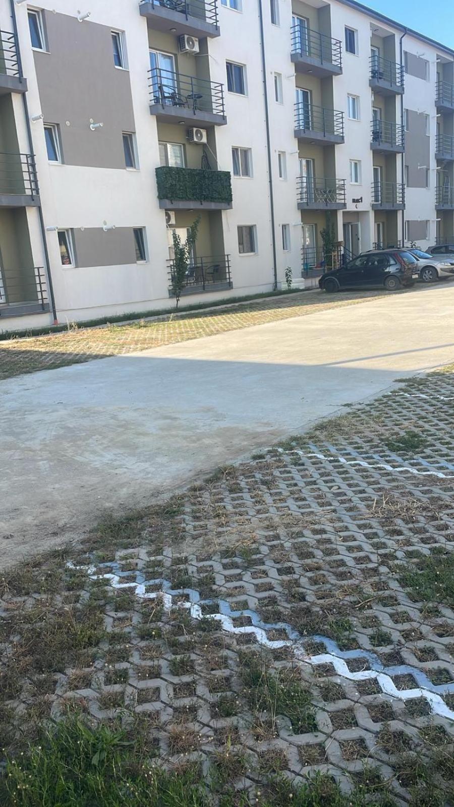 Comfort Azure Bukares Bagian luar foto